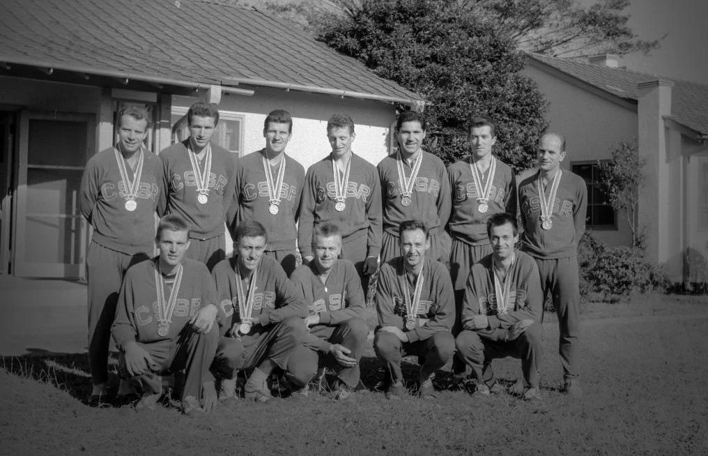 Zemřel Josef Šorm. Volejbalové legendě bylo 90 let