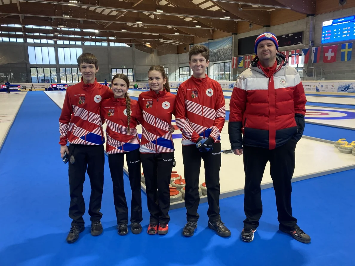Curling jako férový sport: ocenění soupeře i medvídci po prohře