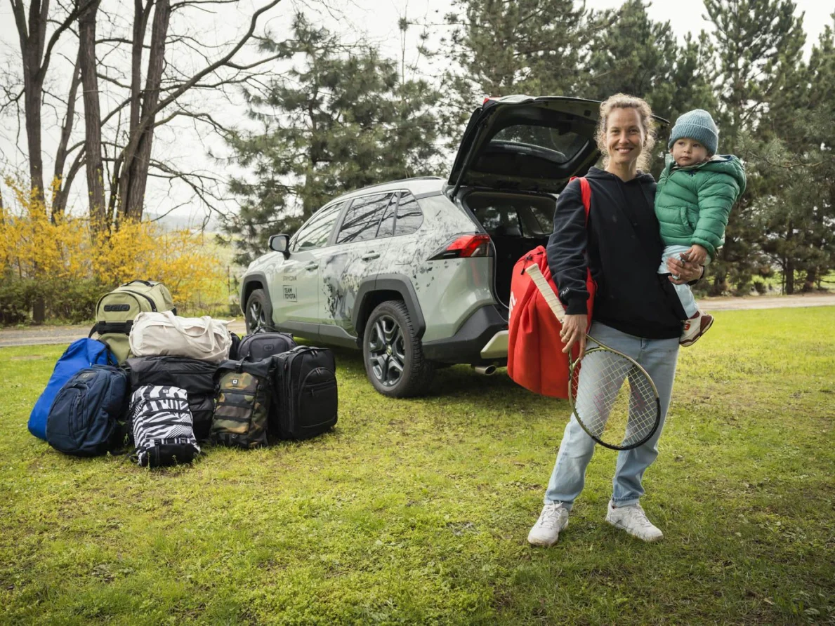 Moje cesta: Jsem dobrá řidička, když jezdím sama, směje se tenistka Strýcová