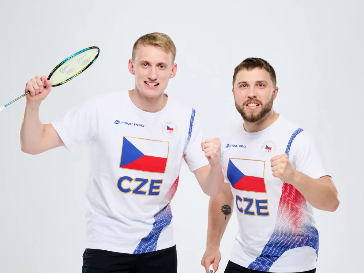 „Paříž? My to fakt dokázali! Chápete to?,“ jásají badmintonisté Mendrek a Král