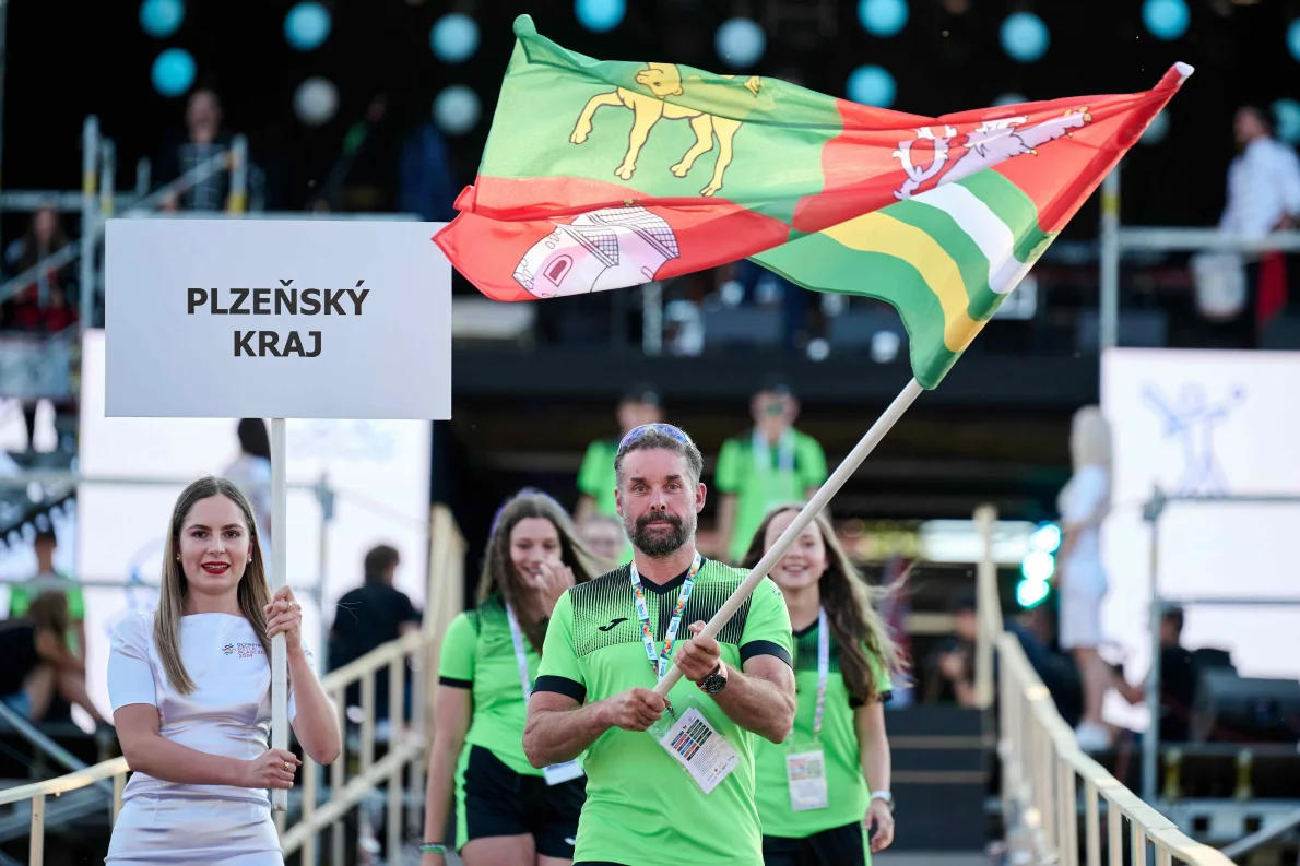 Mladej, dal ses na vojnu, tak koukej bojovat. Díky dědovi se triatlonista Řehula svého sportu nevzdal