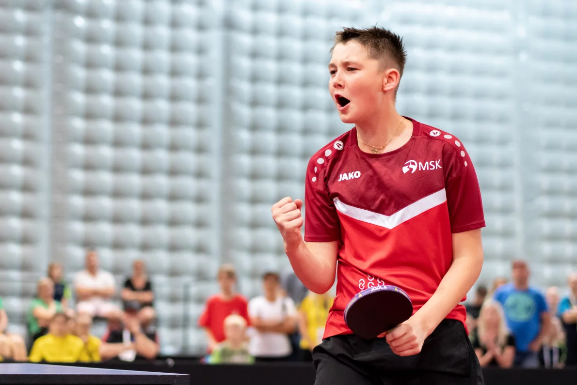 Učíme fanoušky sportovat pomocí videí. Naposledy s pálkou v ruce