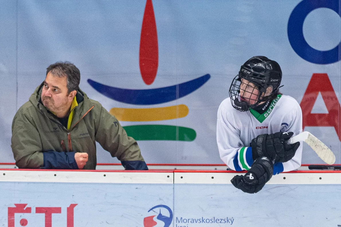 Přes Täby na Olympiádu dětí a mládeže. Hokejista Zejda sbíral zkušenosti ve Skandinávii