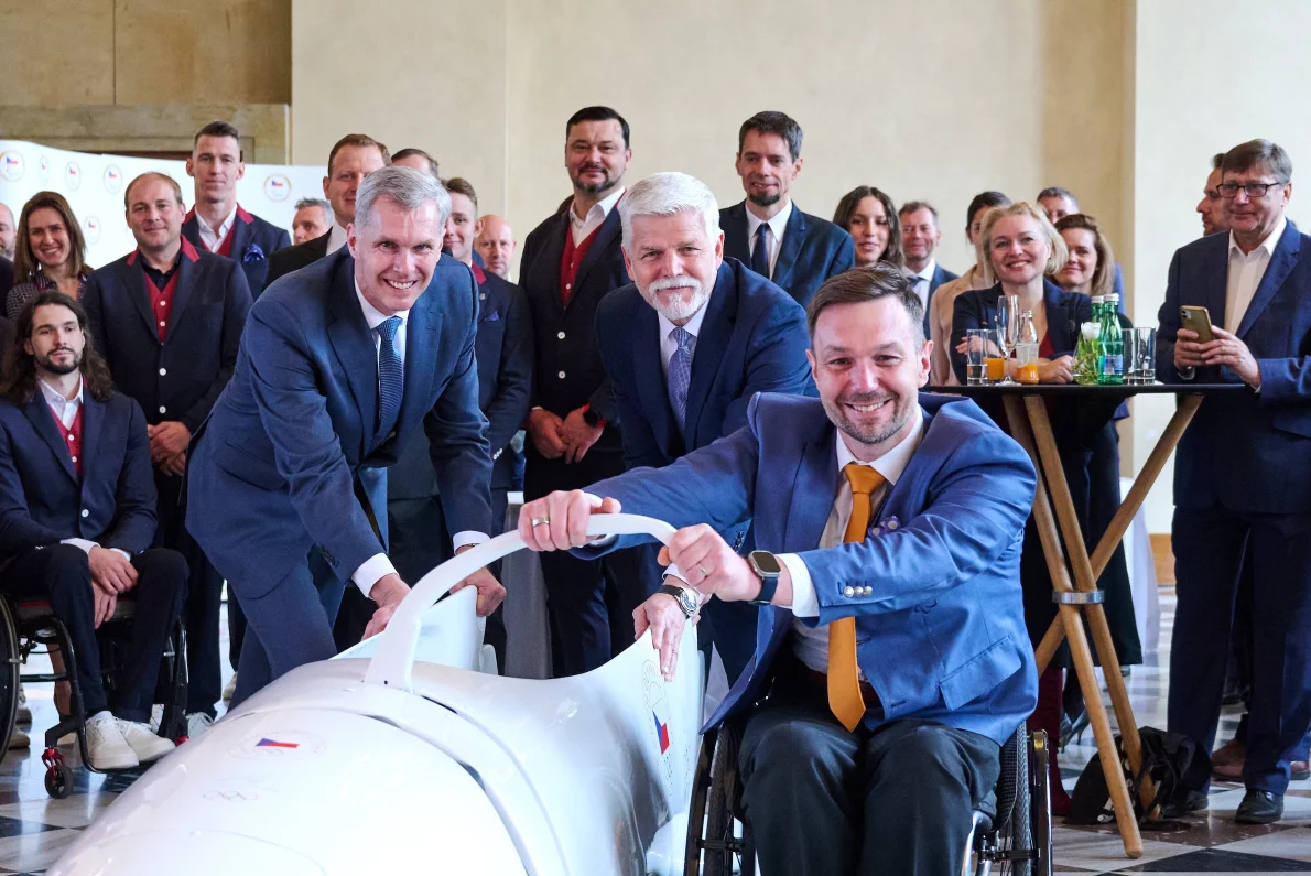 Přihláška na olympijské a paralympijské hry podepsána. Prezident Pavel vyzval k fair play