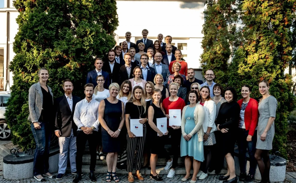 Studium sportovní diplomacie při ČOV má za sebou úspěšný první ročník, do dalšího se opět přihlásili známí sportovci