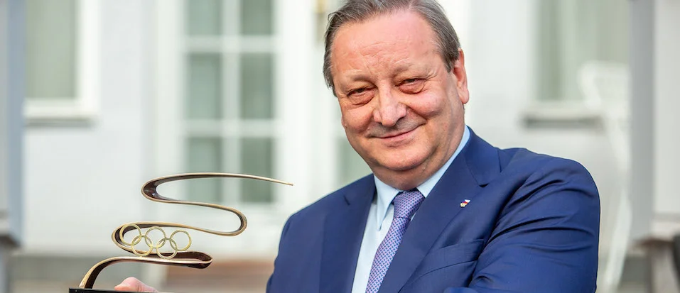 Cenu Mezinárodního olympijského výboru převzal ombudsman ČOV Alexander Károlyi