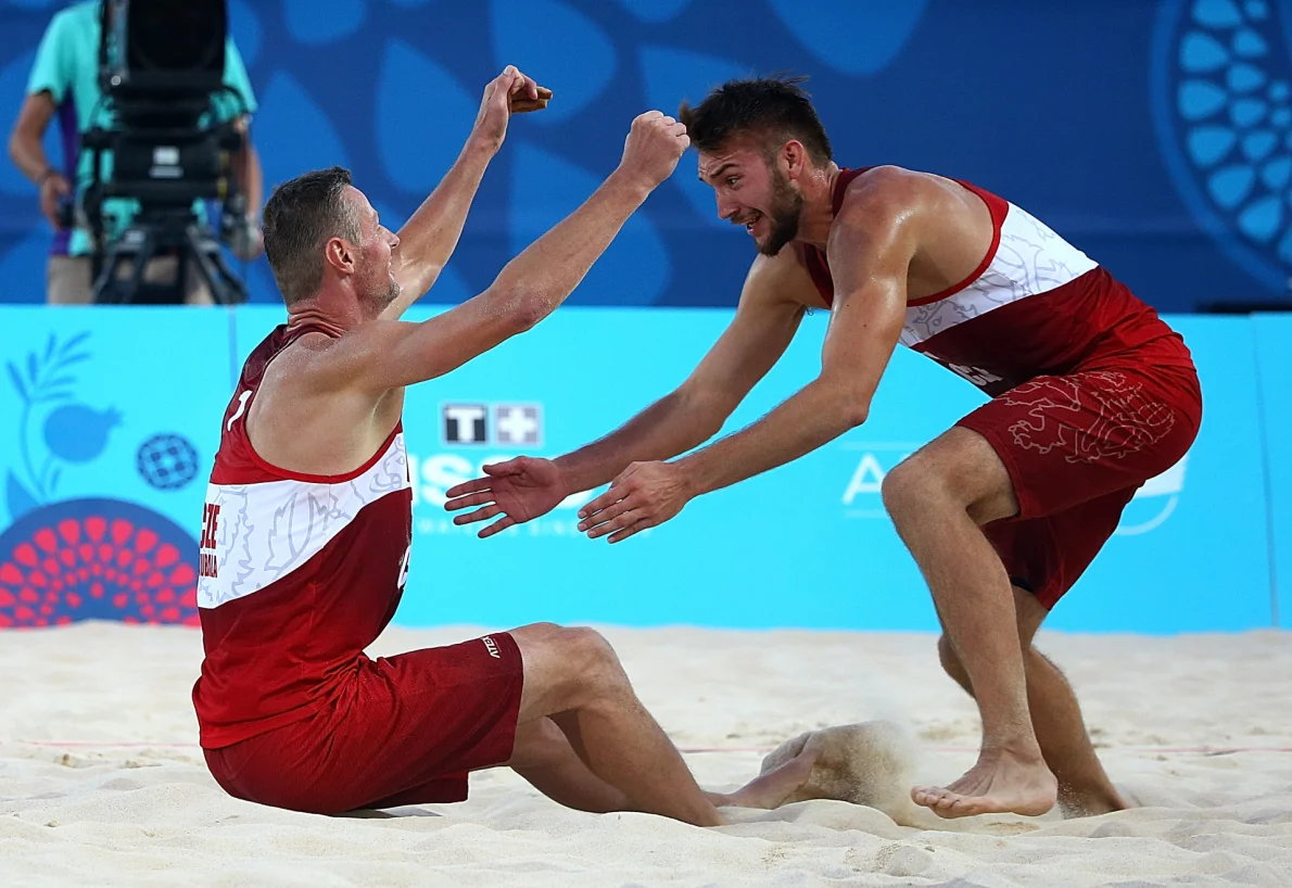 Blyštivý večer v Baku pokračuje! Kubala s Hadravou mají bronz